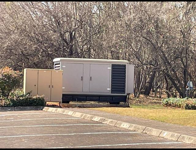 BUSINESS PROPERTY TO RENT IN ELDORAIGNE